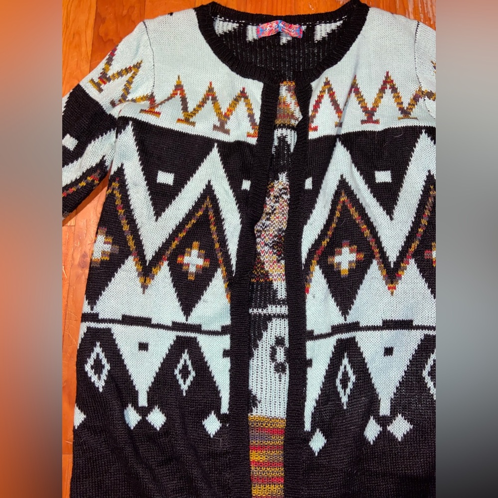 Patterned Cardigan - Picture 2 of 3